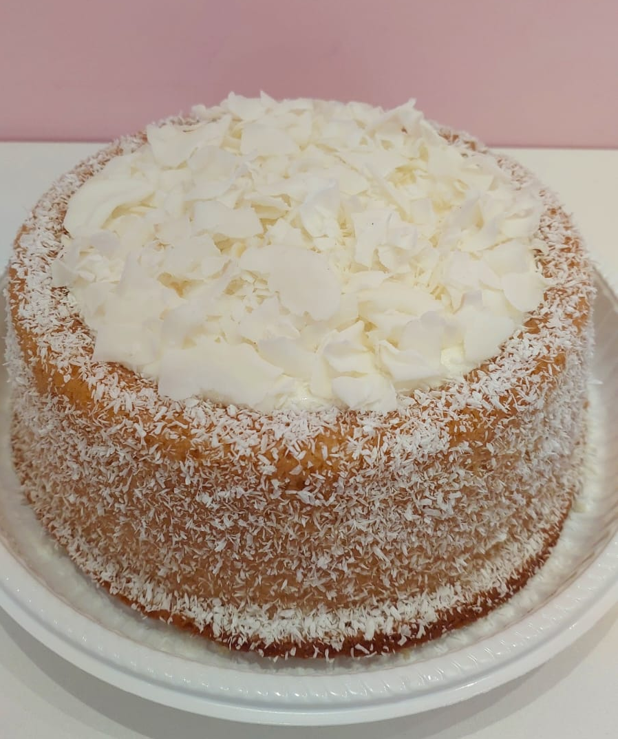 Pool Cake Bolo de Coco Gelado